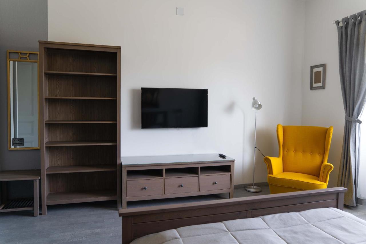 Kunfoglalas Apartmanhaz Kisujszallas 외부 사진