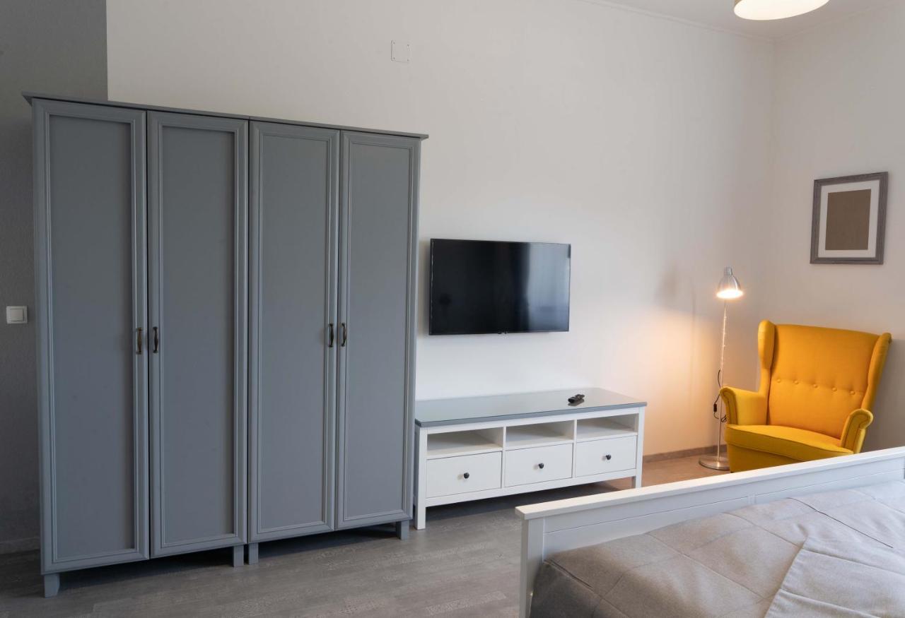 Kunfoglalas Apartmanhaz Kisujszallas 외부 사진